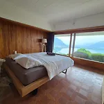 וילה Architect House With Gorgeous View & Wildlife מונטרה