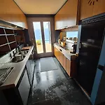 Architect House With Gorgeous View & Wildlife וילה מונטרה